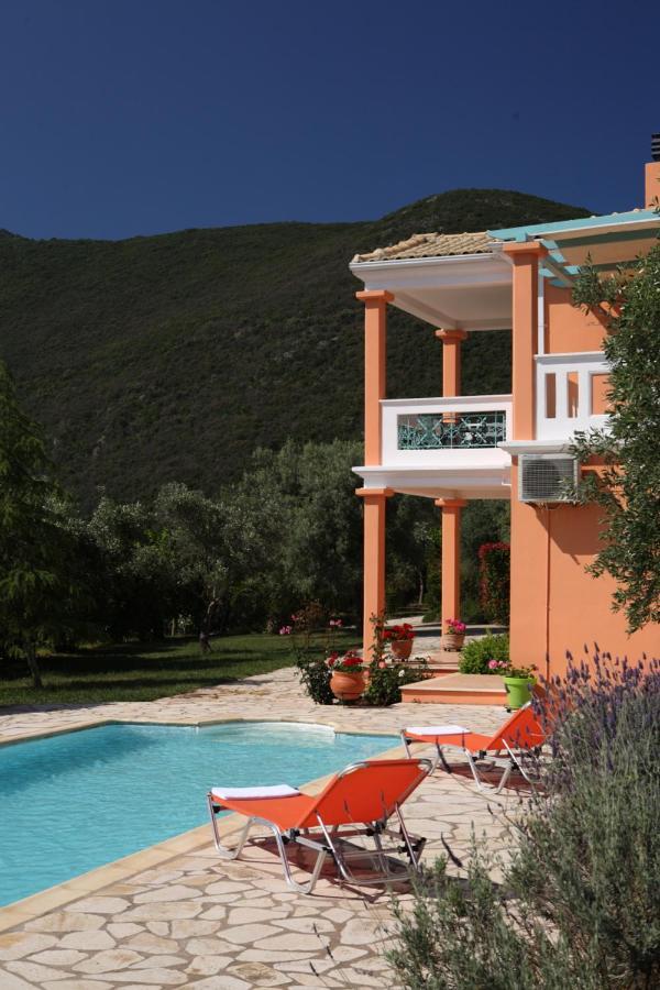 Pantheon & Danae Luxury Villas 塞沃塔 外观 照片