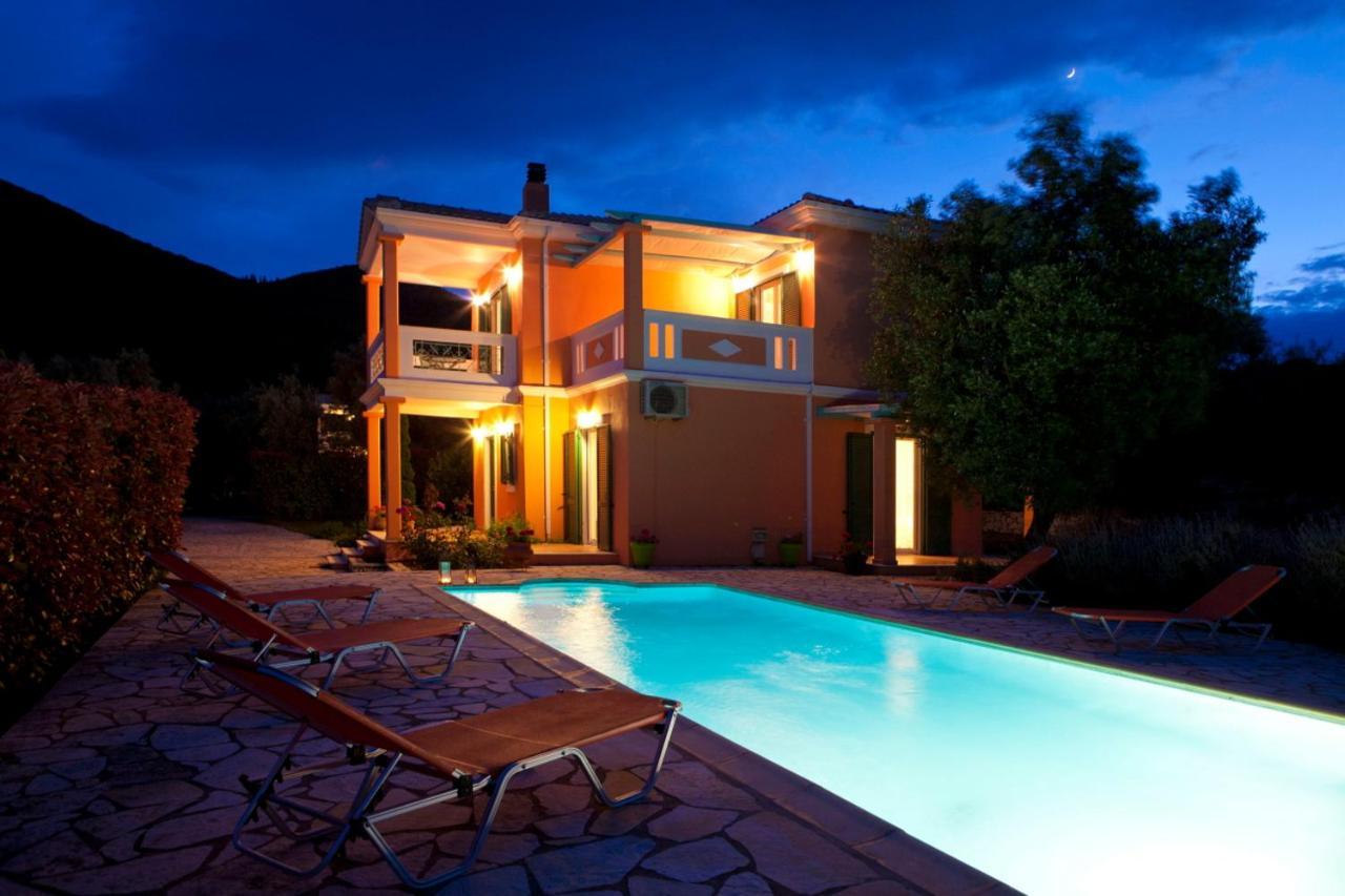 Pantheon & Danae Luxury Villas 塞沃塔 外观 照片