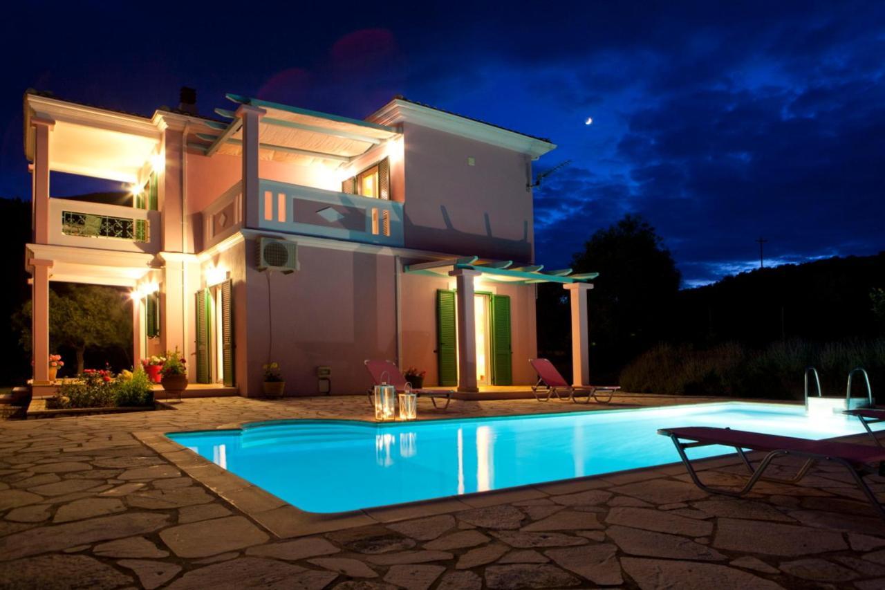 Pantheon & Danae Luxury Villas 塞沃塔 外观 照片